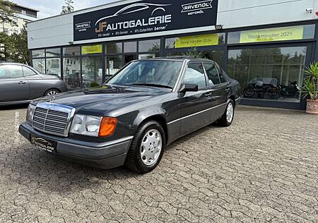 Mercedes-Benz E 230 Automatik"Schiebedach"AHK"Oldtimer"-H
