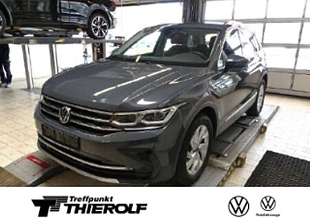 VW Tiguan Volkswagen Elegance 2.0 TDI 4M PANO AHK MATRIX ACC
