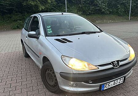Peugeot 206 AUTOMATIK | KLIMA | TÜV 07/25