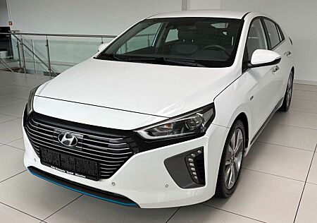 Hyundai Ioniq Premium*SzHz*SzBL*Navi*Kamera*TWA*