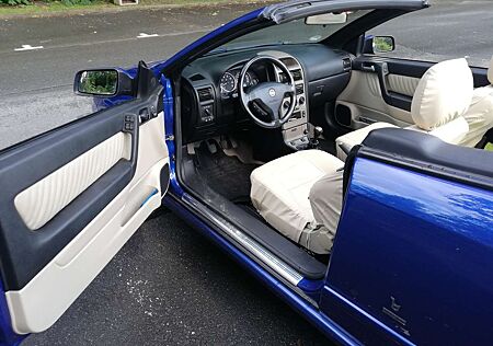 Opel Astra Cabrio 2.2 16V