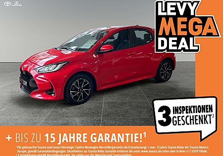 Toyota Yaris 1.5 Team Deutschland +Kamera+CarPlay+PDC+