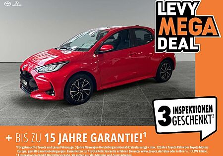 Toyota Yaris 1.5 Team Deutschland +Kamera+CarPlay+PDC+