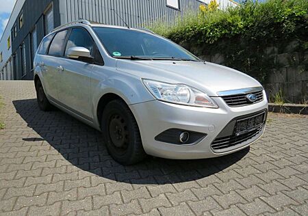 Ford Focus Turnier SilverMagic*BeheizbareFrontscheibe