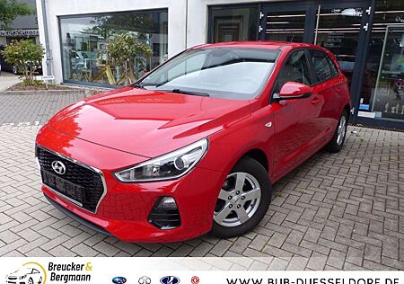 Hyundai i30 1,4 Pure 1 Hand Top Zustand