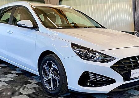 Hyundai i30 cw Trend Mild-Hybrid, Navi, Tempomat, 1 Hand
