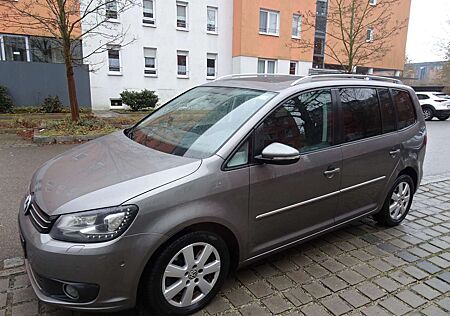 VW Touran Volkswagen Diesel 2.0 TDI DSG*Xenon*Panor*Navi