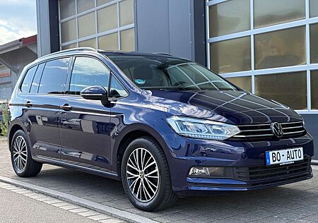 VW Touran Volkswagen PANO 7-Sitzer StdHzg. ACC Dynaudio Kindersitze LED