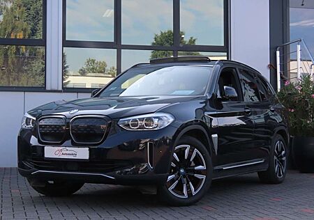 BMW iX3 80KWH Inspiring Auto Pano LED ShadowLine