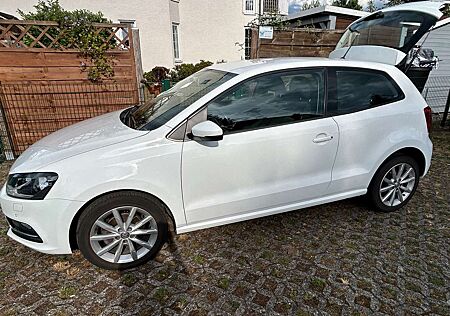 VW Polo Volkswagen 1.2 TSI (Blue Motion Technology) Highline
