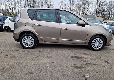 Renault Scenic Luxe