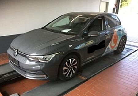 VW Golf Volkswagen 2.0TDI DSG *Active*AHK+Navi+BT+LED+CarPlay+RFK+ACC