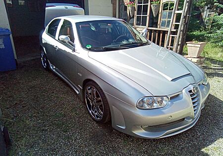 Alfa Romeo 156 2,0 ltr / TS