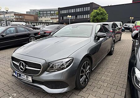 Mercedes-Benz E 220 gebraucht kaufen Mercedes-Benz E 220 d 4Matic Coupe 9G-TRONICAvantgarde