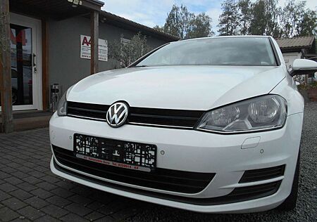 VW Golf Volkswagen VII Variant Comfortline Klimaaut.Sitzh.Navi
