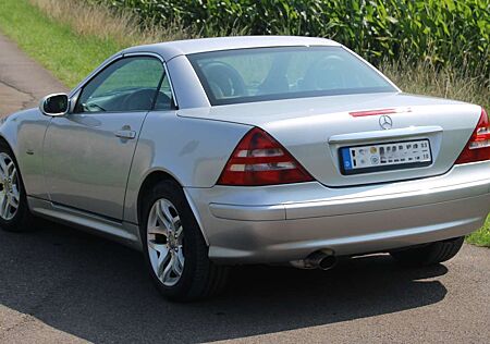 Mercedes-Benz SLK 200 Kompressor Final Edition