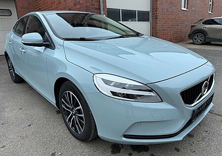 Volvo V40 Momentum