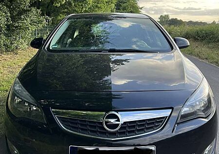 Opel Astra Sport