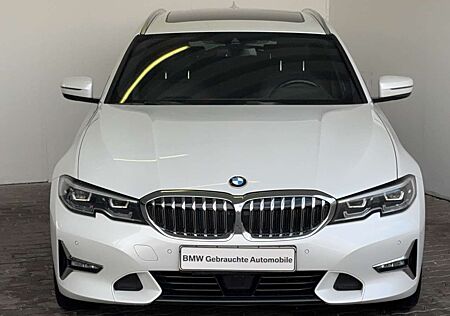 BMW 320 dA Tour. Luxury Line Navi.LED.ACC.GSD.PDC.SHZ