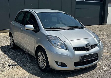 Toyota Yaris Life 5-TÜRIG KLIMAAUT. 1.HAND PDC