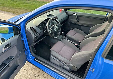 VW Polo Volkswagen (C)