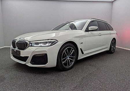 BMW 530 e Touring xDrive M Sport*PANO*AHK*H&K*KAMERA