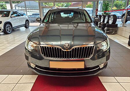 Skoda Superb Combi Elegance Aut. AHK LED