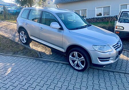 VW Touareg Volkswagen Diesel 3.0 V6 TDI DPF Individual