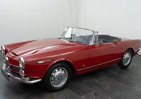 Alfa Romeo Spider 2600