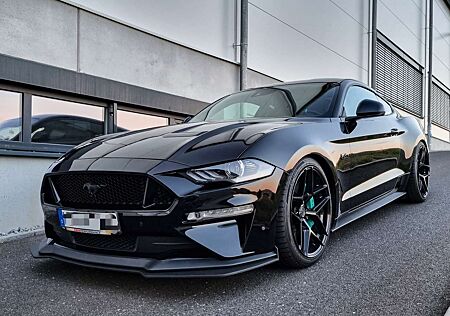 Ford Mustang GT Fastback 5.0 V8 (Gewindefahrwerk)