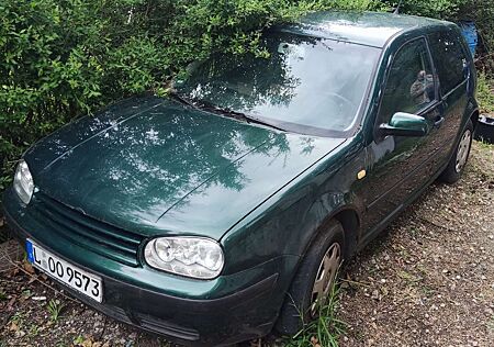 VW Golf Volkswagen IV 1.6