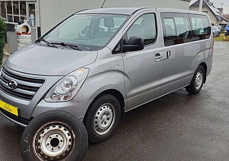 Hyundai H-1 Travel Comfort 8SITZER AUTOMATIK TECHN TOP