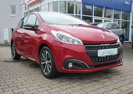 Peugeot 208 PT 82 Active 5-T.*Kamera* Panoramadach*Sitzh