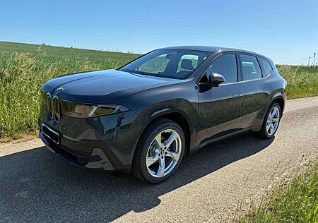 BMW iX3 50 xDrive AHK metallic Leder Laden-Professional 14% Rabatt