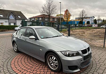 BMW 320 TEMPOMAT+SHZ+PDC+NAVI+TÜV