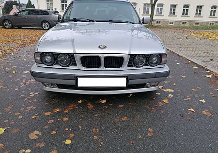 BMW 518 gebraucht kaufen BMW 518i 518 5er touring Edition *TÜV 08/27*