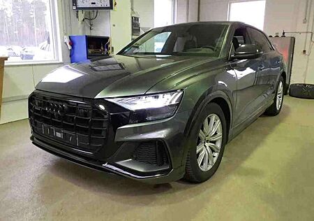 Audi Q8 50TDi 2x S LINE COMPETITION+ BLACK/HuD/PANO