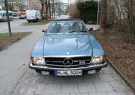 Mercedes-Benz SL 500 R107 - Roadster