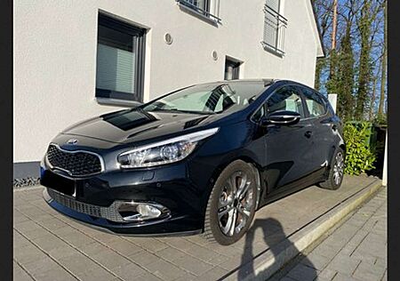 Kia Cee'd Ceed / Ceed 1.6 GDI