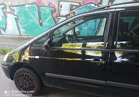 Ford Galaxy Trend