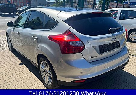 Ford Focus Lim. Titanium !! Tüv März 2027 !! Klima !!