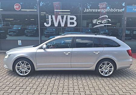 Skoda Superb 2.0TDI DSG 125KW Combi Ambition Navi GJR