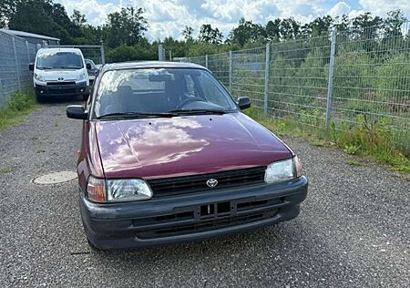 Toyota Starlet Starlet 1.3 XLi