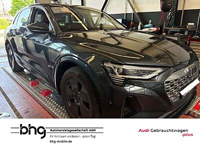 Audi Q8 e-tron Q8 advanced 50 e-tron quattro
