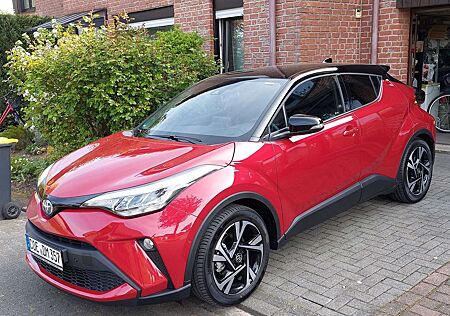 Toyota C-HR 2.0 Hybrid Team Deutschland