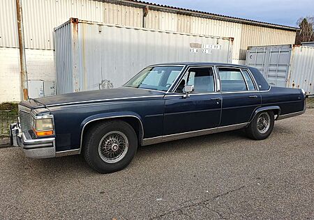 Cadillac Brougham Fleetwood