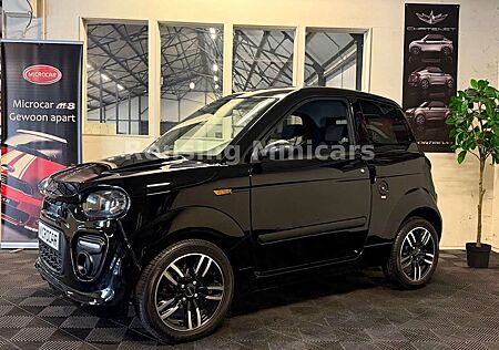Microcar M.Go BLACK 2023 SERVO Mopedauto Minicar 45 KM