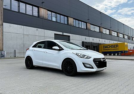 Hyundai i30 blue Trend