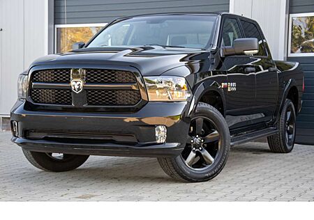 Dodge RAM 1500 5.7 4x4 Leder AHK SHZ Kamera PDC LPG