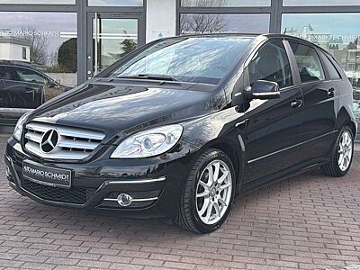 Mercedes-Benz B 160 BE Sport Paket Teil-Leder*Chrome*SHZG*FH*